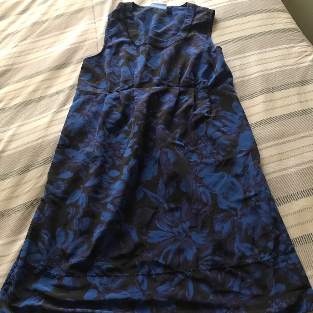 Vera Wang Dress - Sz 14